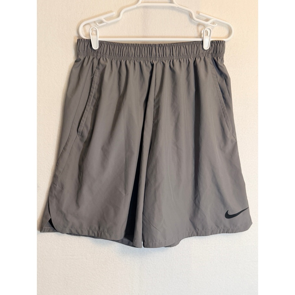 Nike Mens Dri-FIT Training Shorts Grey Athletic Gym Running XL RN56323